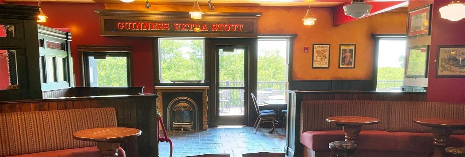 Galena IL Hotel Irish Cottage Inn & Suites Pub Calendar