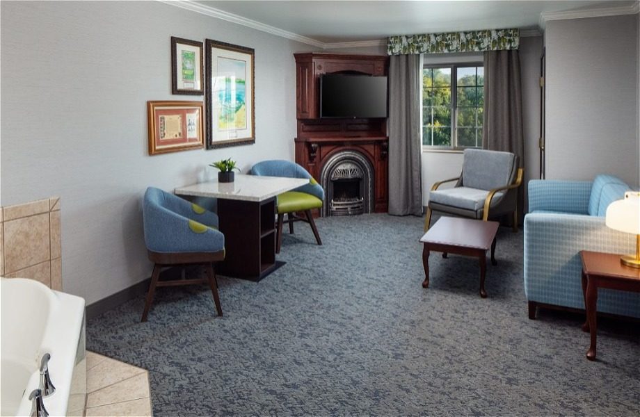 One Bedroom Suite 2